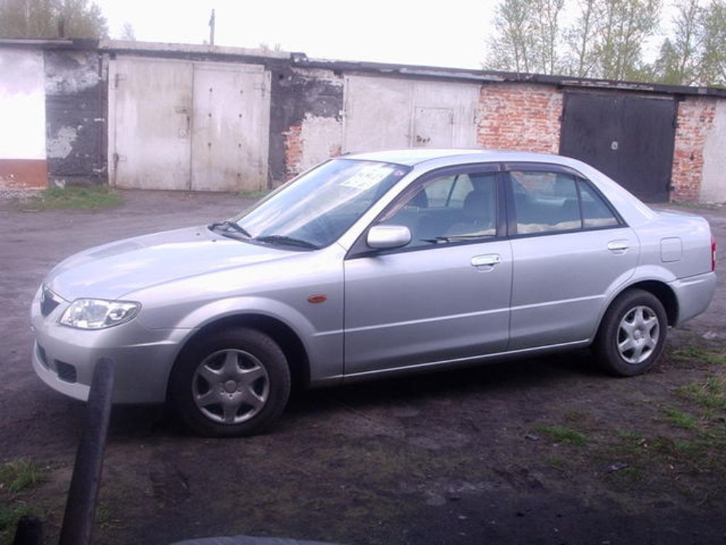 2001 Mazda Familia