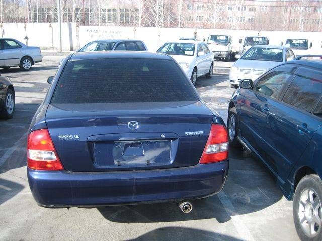 2001 Mazda Familia