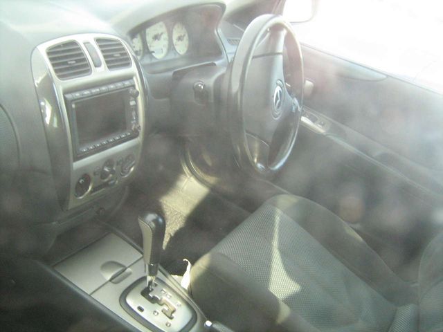 2001 Mazda Familia
