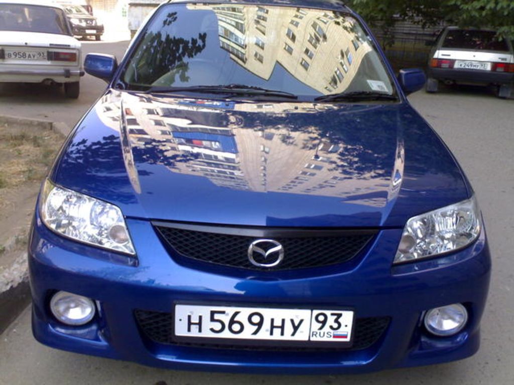 2001 Mazda Familia