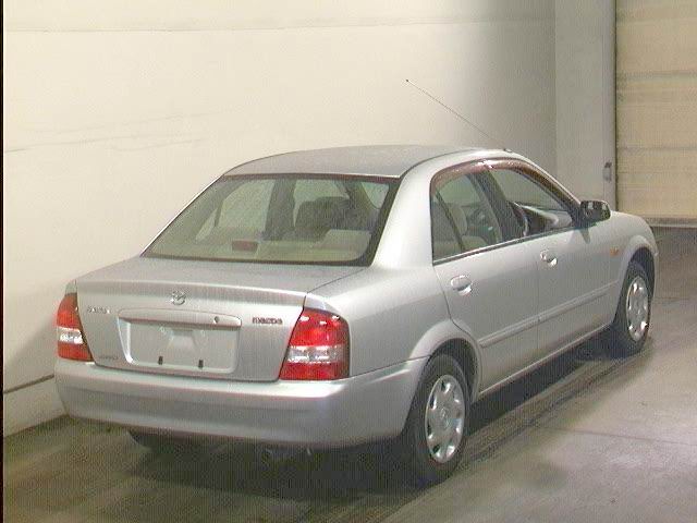 2001 Mazda Familia Photos
