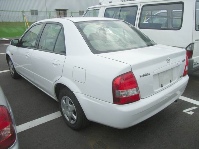 2001 Mazda Familia Pics