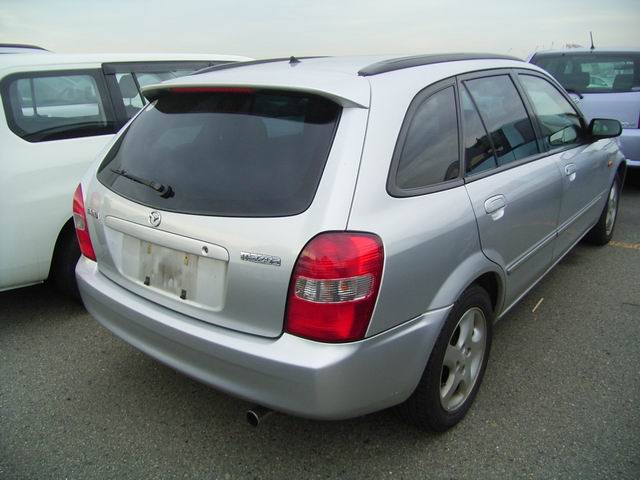 2001 Mazda Familia Pics