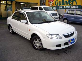 2001 Mazda Familia Photos