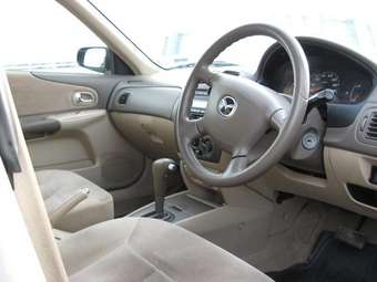 2001 Mazda Familia Pictures