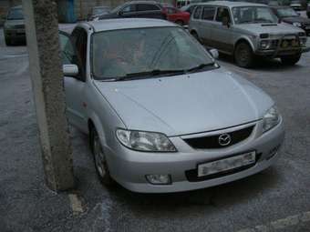 2001 Mazda Familia Pics