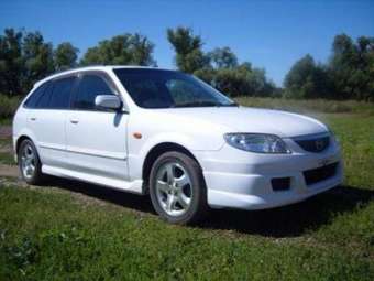 2001 Mazda Familia Photos