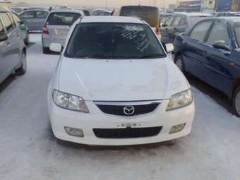 2001 Mazda Familia Pics