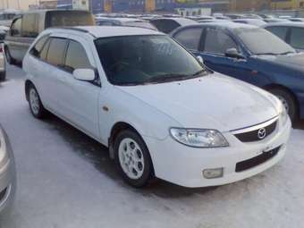 2001 Mazda Familia Pictures