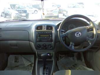 2001 Mazda Familia Pictures