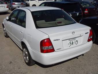 2001 Mazda Familia Pictures