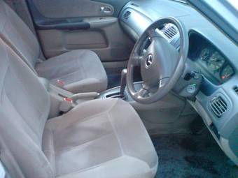 2001 Mazda Familia Pictures