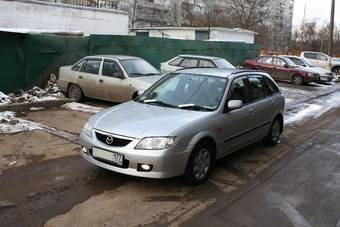 2001 Mazda Familia Photos