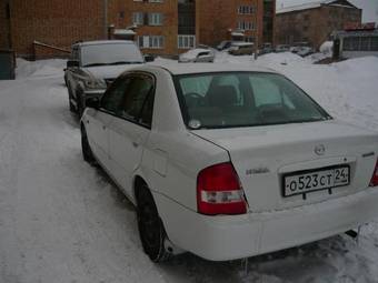 2001 Mazda Familia Pictures