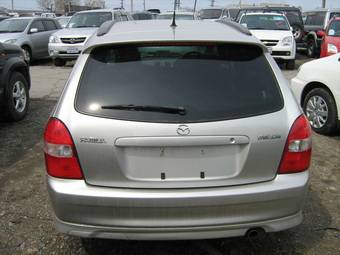 2001 Mazda Familia Photos