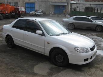 2001 Mazda Familia Pictures