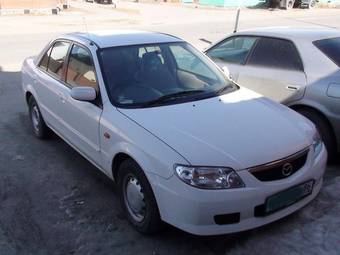 2001 Mazda Familia Pictures