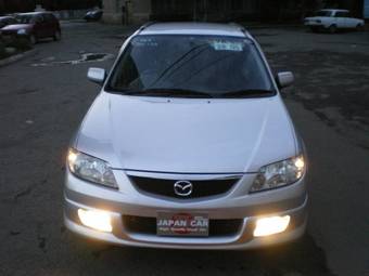 2001 Mazda Familia Photos