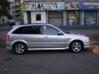 2001 Mazda Familia Photos