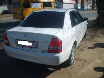 2001 Mazda Familia Pictures