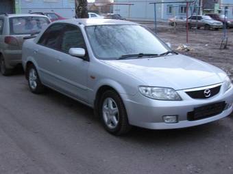 2001 Mazda Familia Photos