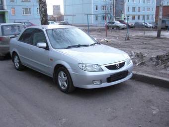 2001 Mazda Familia Pictures