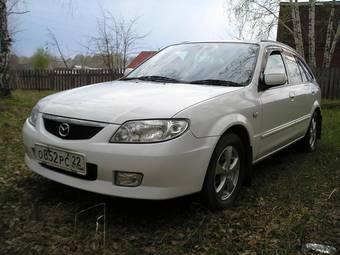 2001 Mazda Familia Pictures