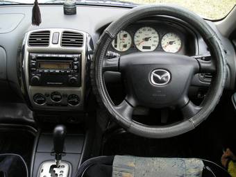 2001 Mazda Familia Pictures