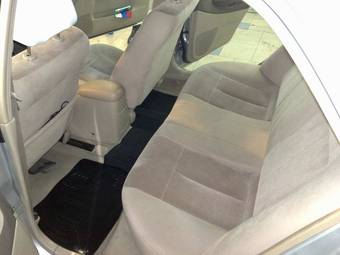 2001 Mazda Familia Pictures