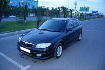 2001 Mazda Familia Pictures