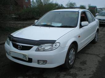 2001 Mazda Familia Pics