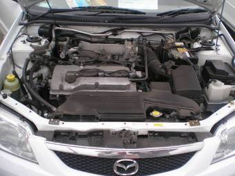 2001 Mazda Familia Photos