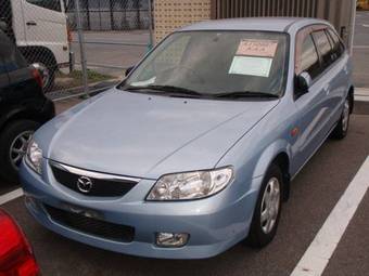 2001 Mazda Familia Photos