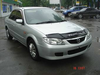 2001 Mazda Familia Images