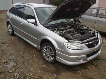 2001 Mazda Familia Images