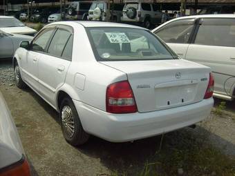 2001 Mazda Familia Images