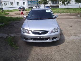 2001 Mazda Familia Pictures