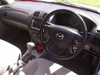 2001 Mazda Familia Pictures