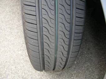2001 Mazda Familia Pics