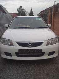 2001 Mazda Familia Pics