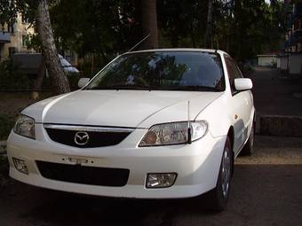 2001 Mazda Familia Pics