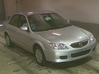 2002 Mazda Familia