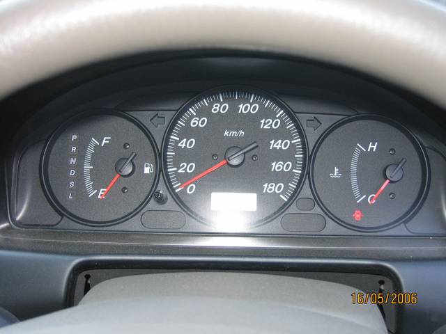 2002 Mazda Familia