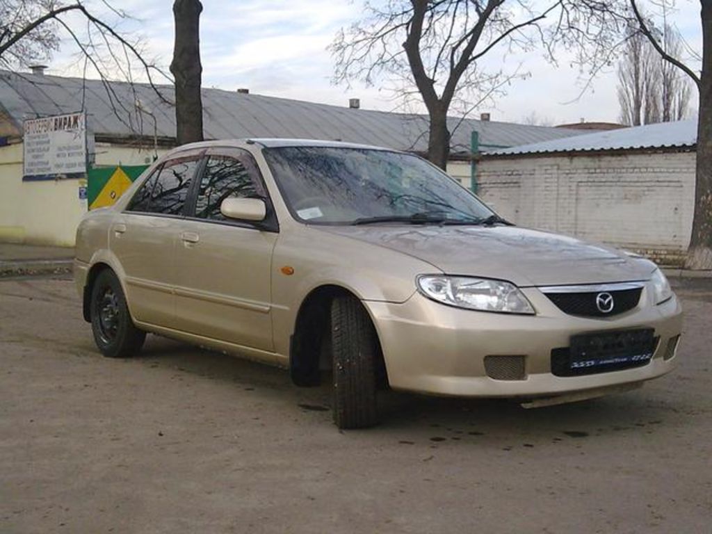 2002 Mazda Familia