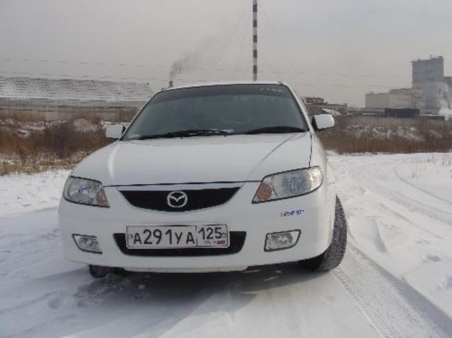 2002 Mazda Familia