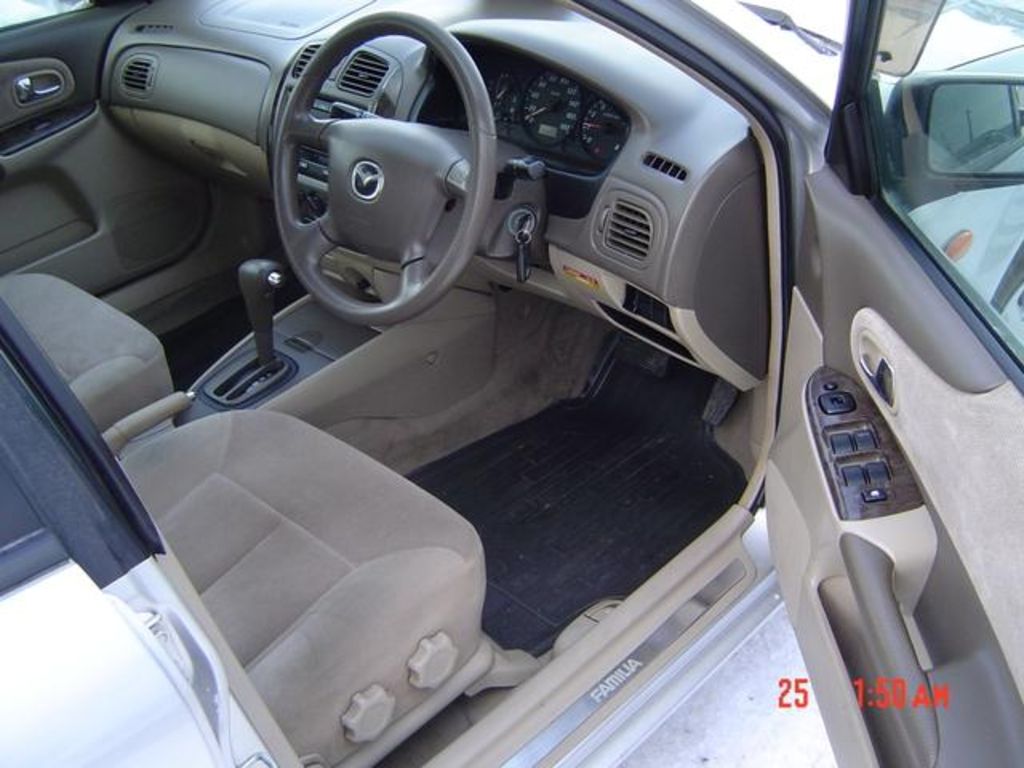2002 Mazda Familia