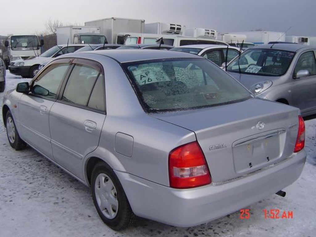 2002 Mazda Familia