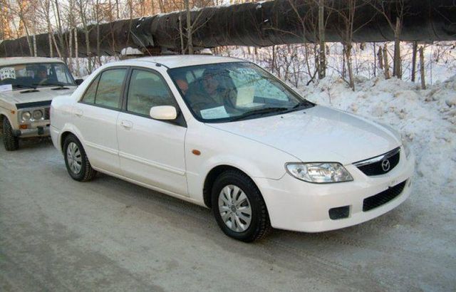 2002 Mazda Familia