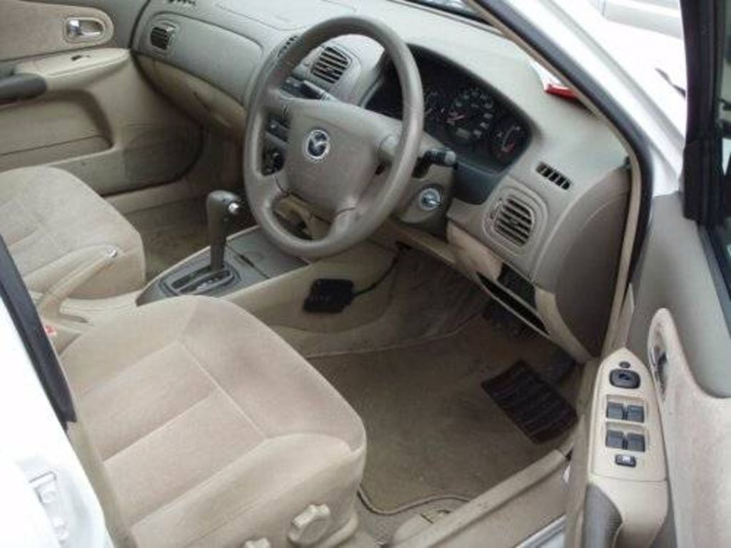 2002 Mazda Familia