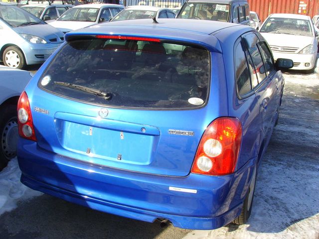 2002 Mazda Familia